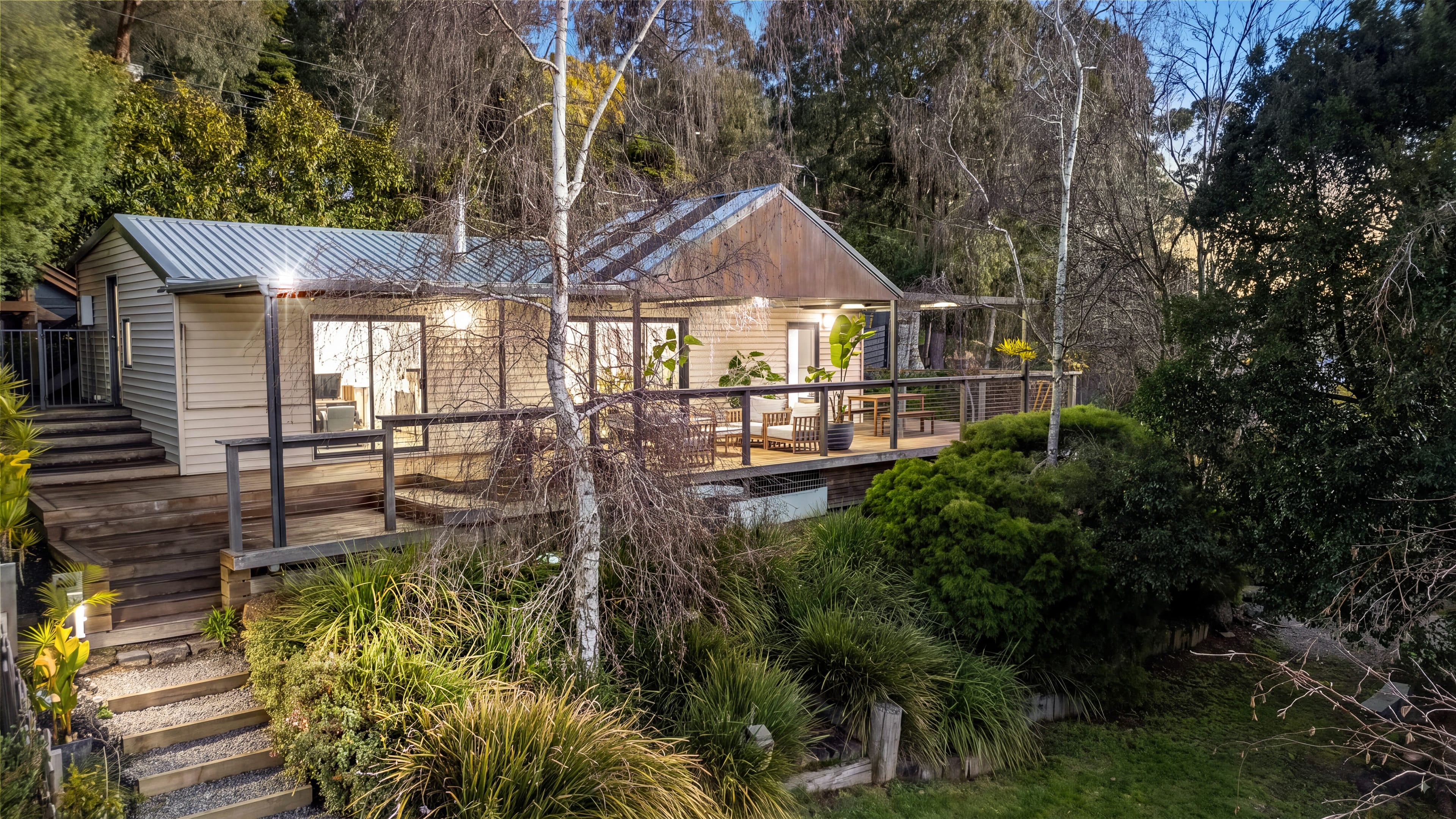 17 Old Forest Road, The Basin — listing photograph 2