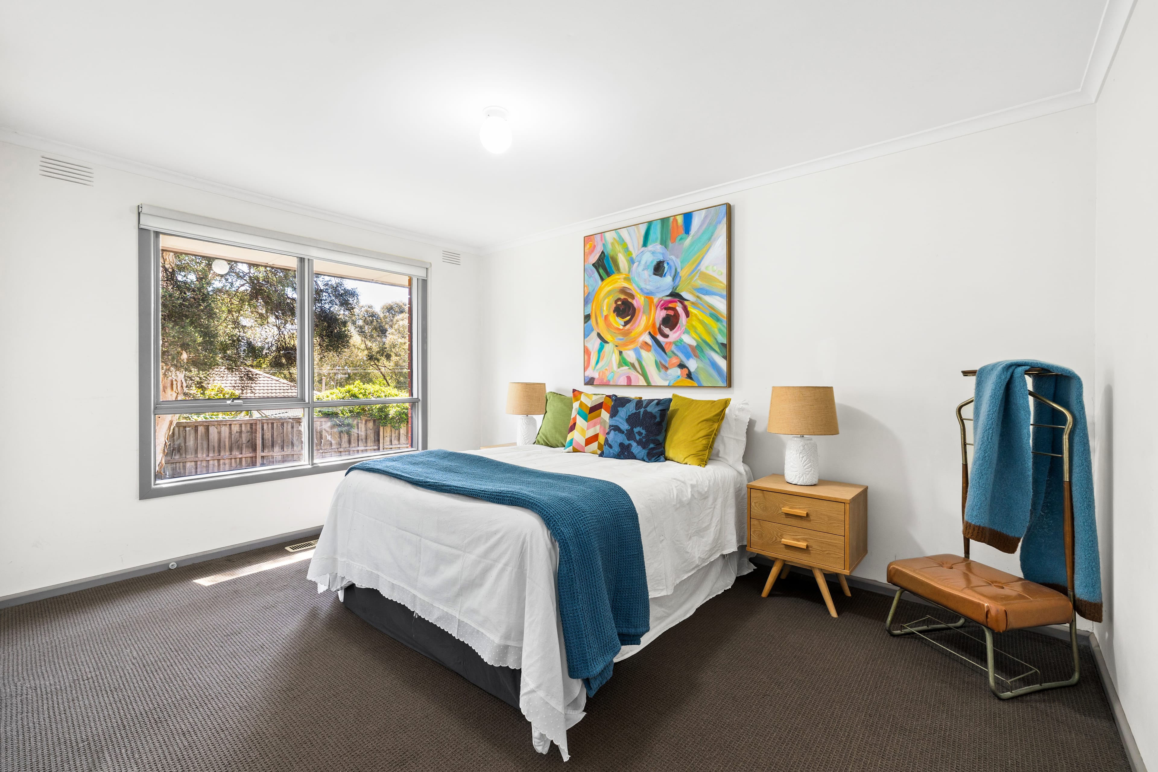 6 Chalmers Grove, Upper Ferntree Gully — listing photograph 8