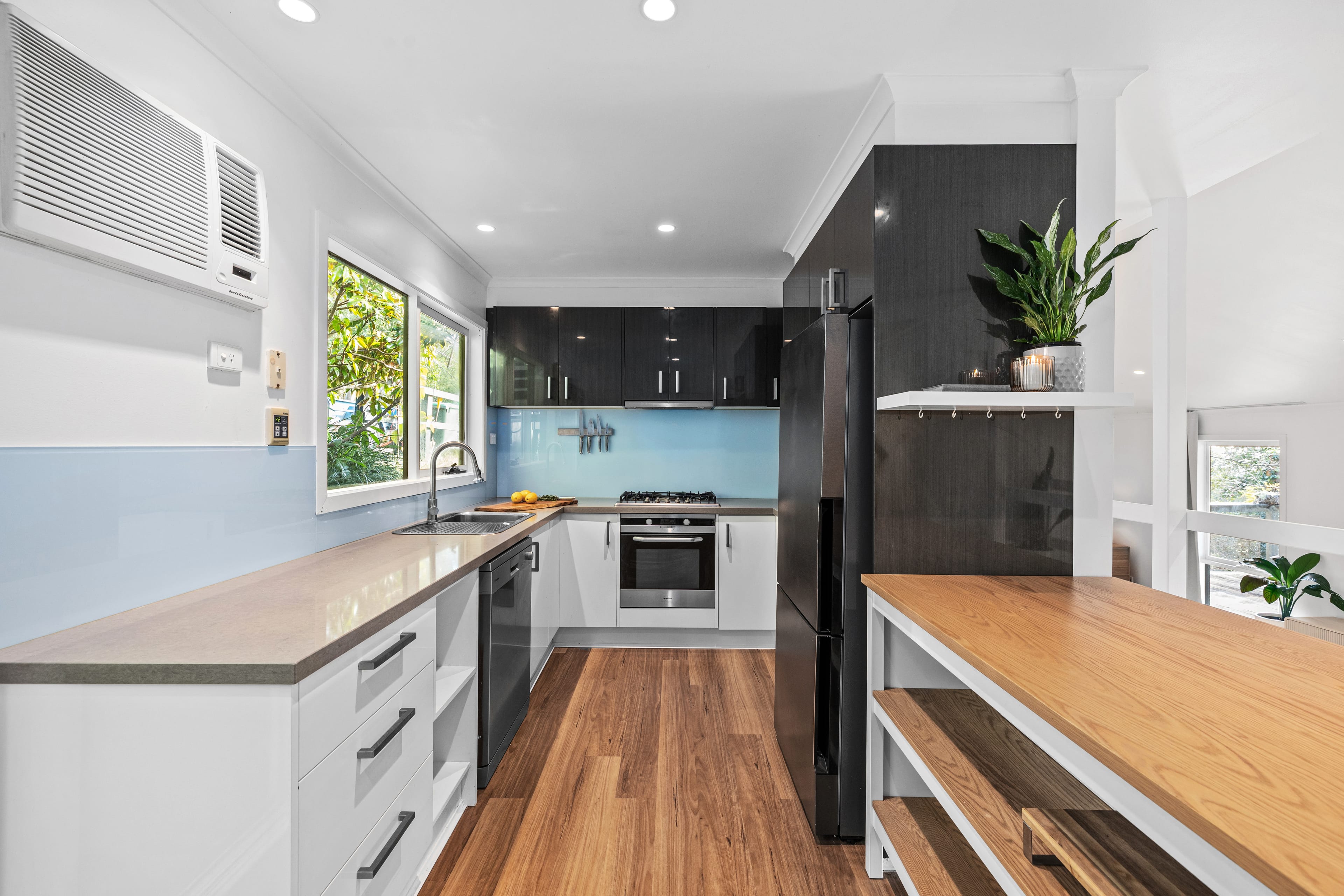 17 Old Forest Road, The Basin — listing photograph 9
