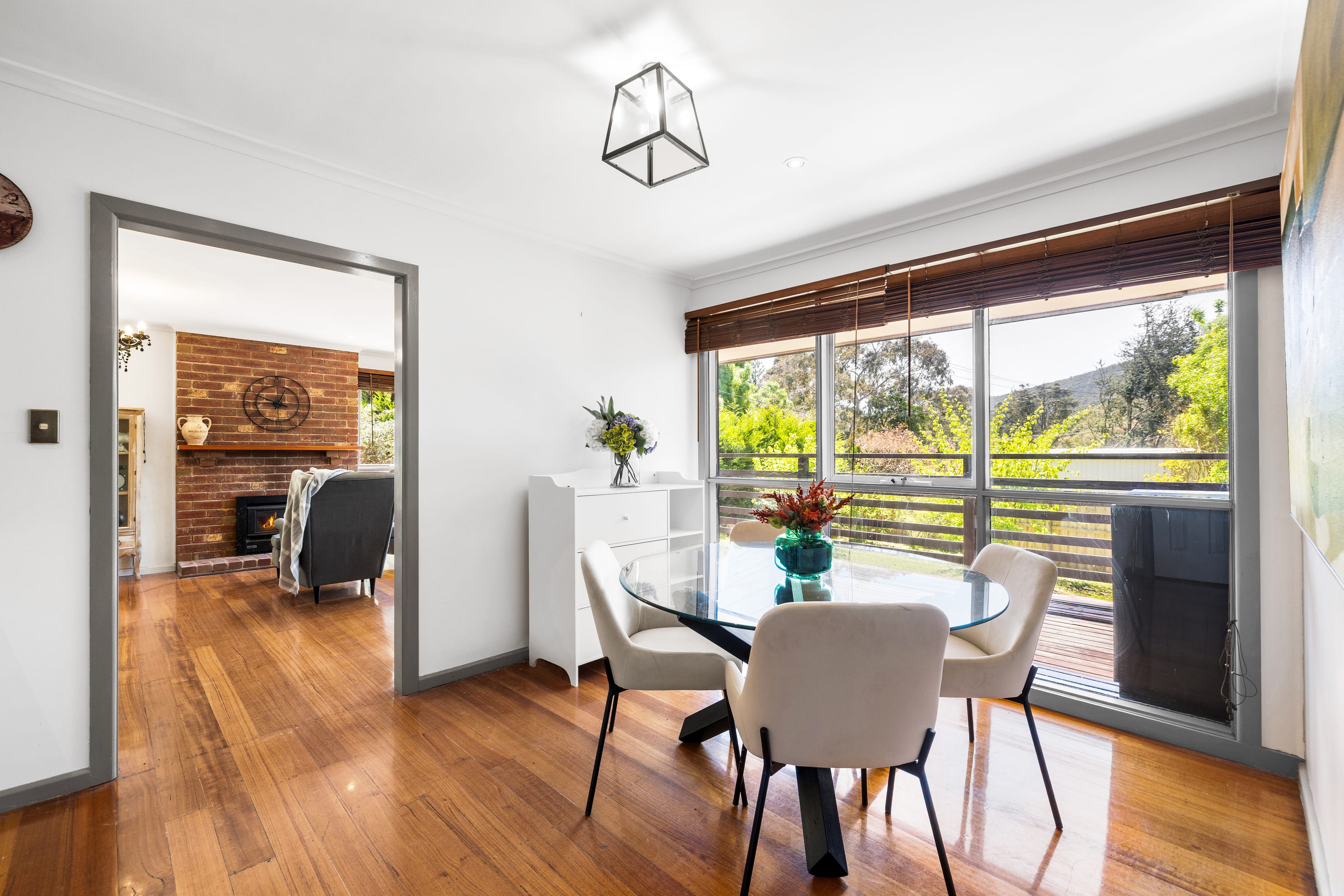 6 Chalmers Grove, Upper Ferntree Gully — listing photograph 6