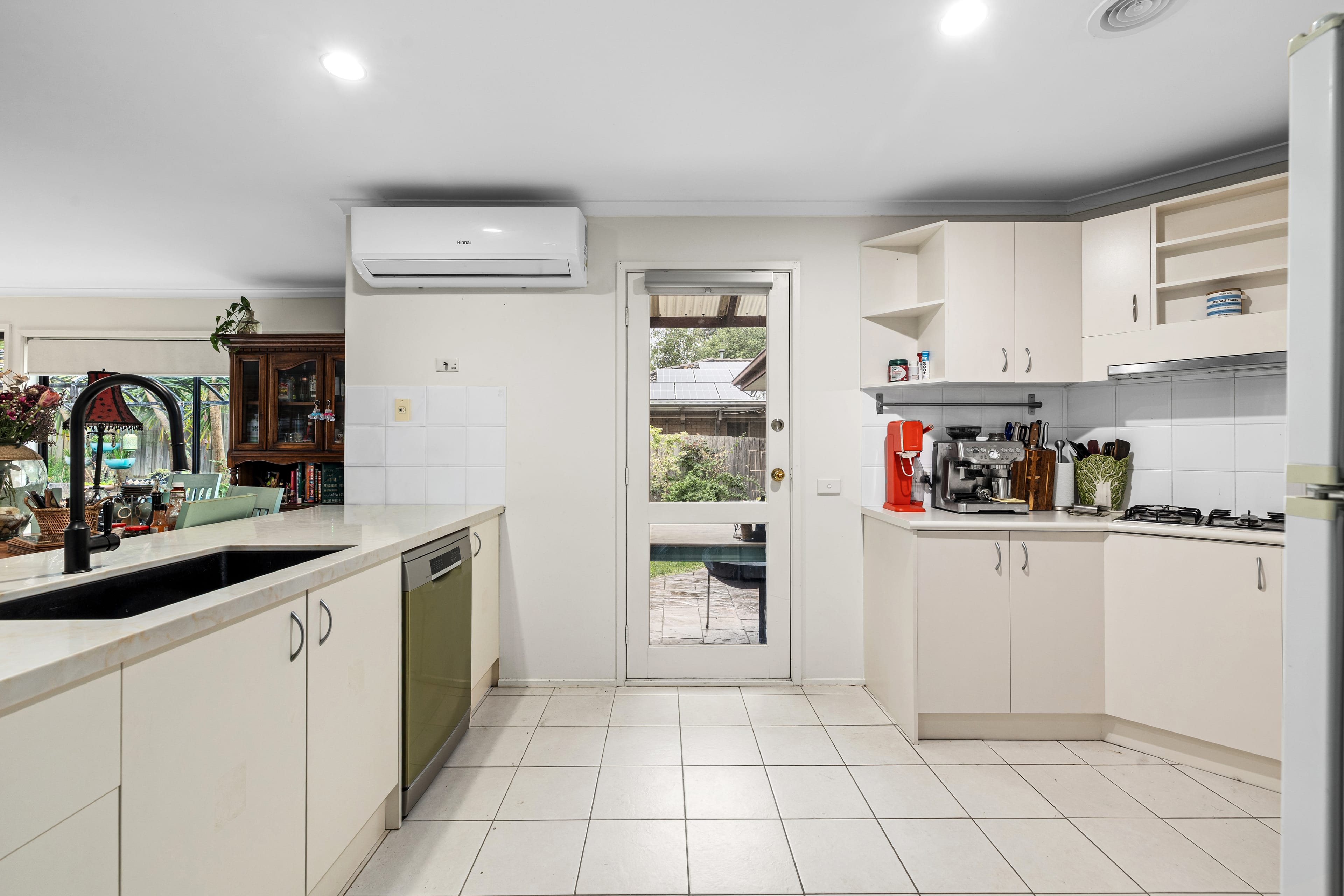 8/279-287 Bayswater Road, Bayswater North — listing photograph 11